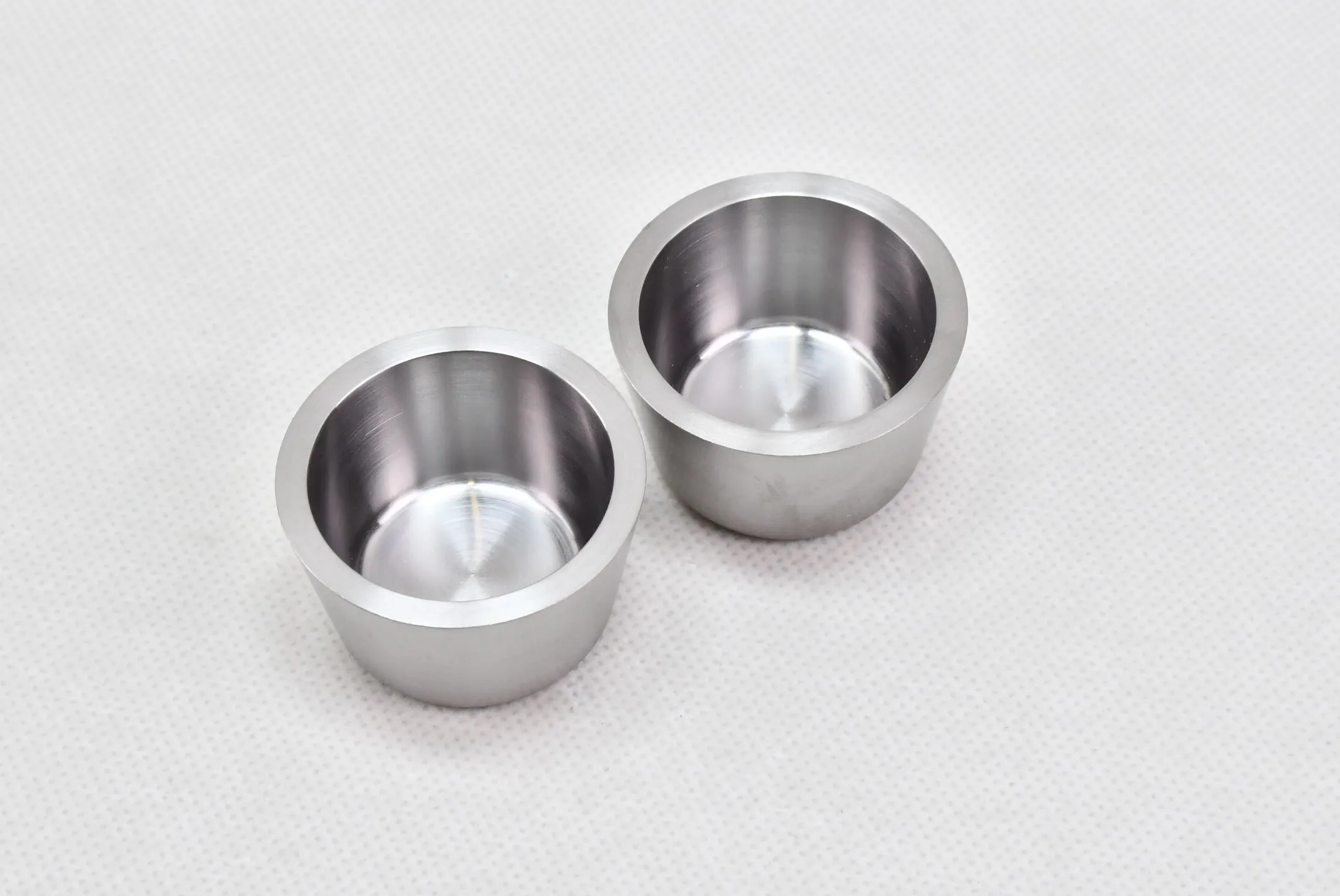 crisoles de tungsteno