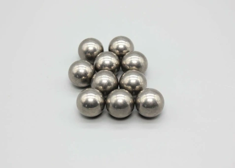 La aplicación de bolas de aleación de tungsteno.